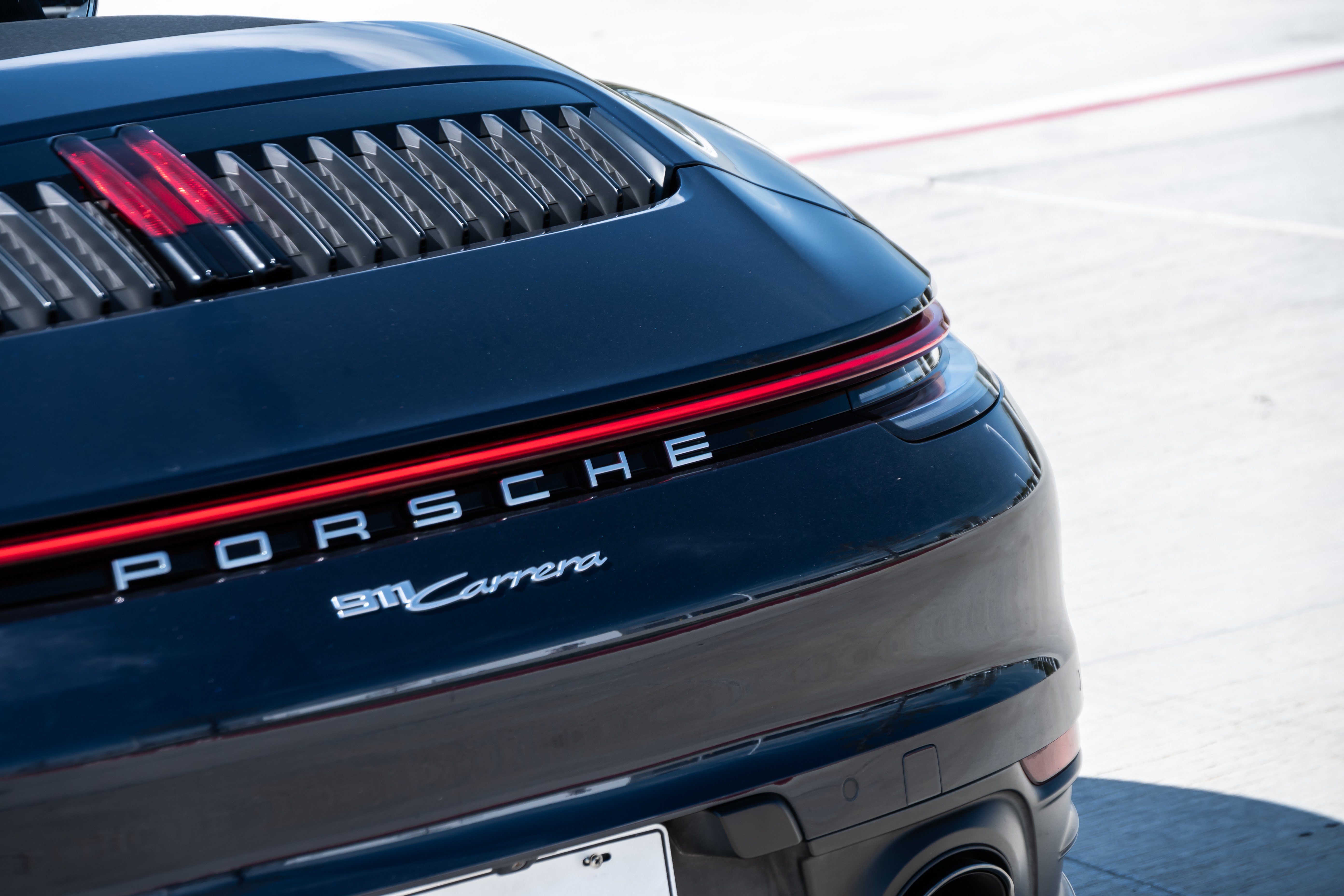Used 2020 Porsche 911 Carrera RWD image 35