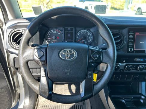 Used 2022 Toyota Tacoma SR AWD/4WD image 30