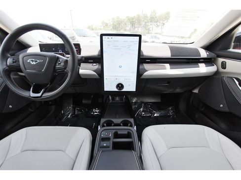 Used 2025 Ford Mustang Mach-E Premium RWD image 11
