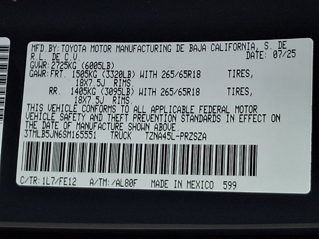 Used 2025 Toyota Tacoma TRD Sport AWD/4WD image 30
