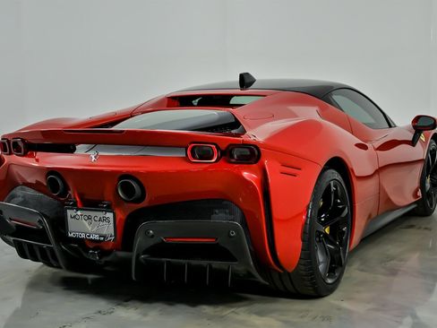Used 2023 Ferrari SF90 Stradale image 12