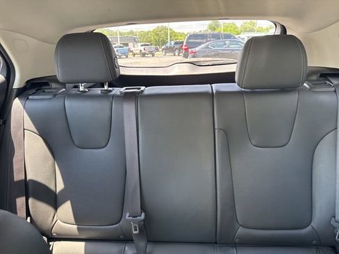 Used 2024 Buick Encore GX Sport Touring FWD image 11