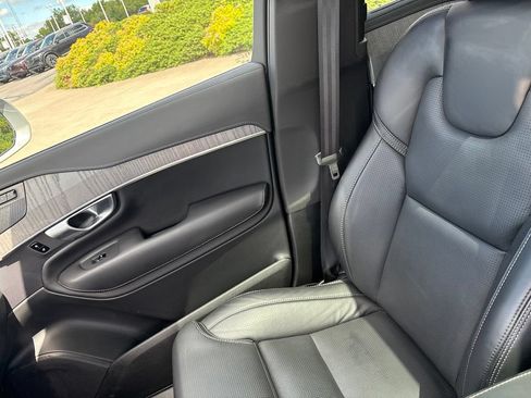 Certified 2024 Volvo XC90 B6 Ultimate w/ Protection Package Premier AWD/4WD image 22
