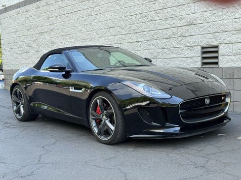 Used 2014 Jaguar F-TYPE S RWD image 18
