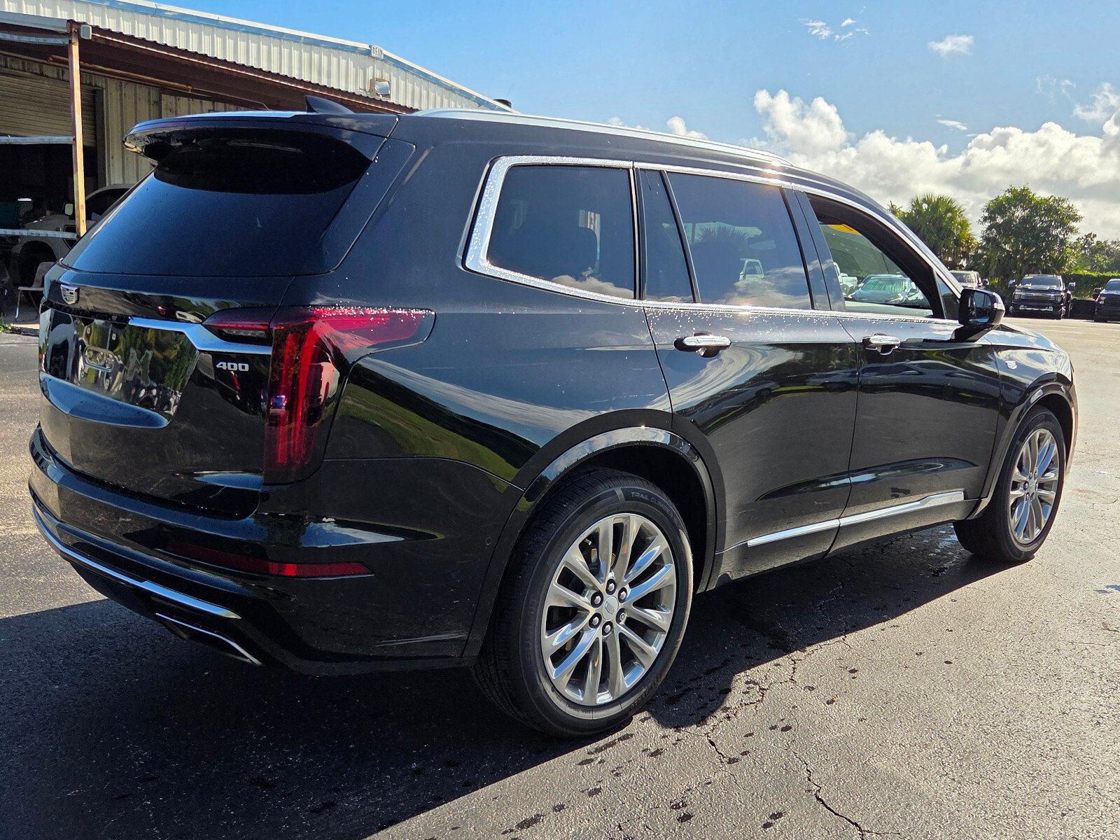 Used 2021 Cadillac XT6 Premium Luxury FWD image 5