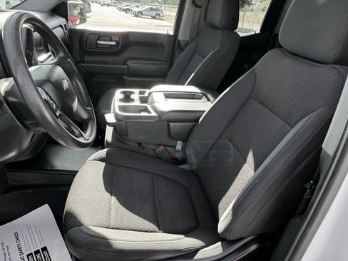 Used 2020 Chevrolet Silverado 1500 W/T w/ WT Value Package AWD/4WD image 10