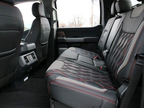 New 2026 Ford F250 Lariat w/ Black Appearance Package image 25