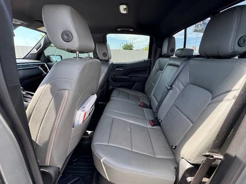 Used 2023 GMC Canyon Elevation w/ Elevation Premium Package AWD/4WD image 11