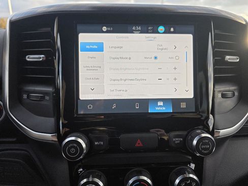 Used 2025 RAM 2500 Big Horn image 25