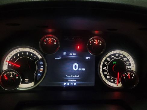 Used 2015 RAM 1500 Laramie w/ Convenience Group AWD/4WD image 23
