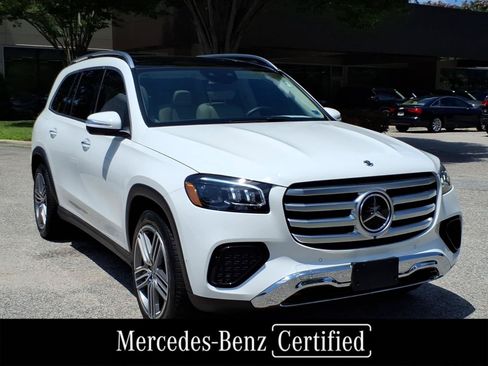 Used 2026 Mercedes-Benz GLS 450 4MATIC image 5