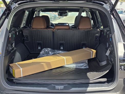 New 2026 Subaru Outback Touring XT AWD/4WD image 9