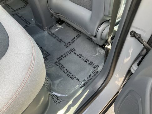 Used 2021 Chevrolet Bolt LT image 48