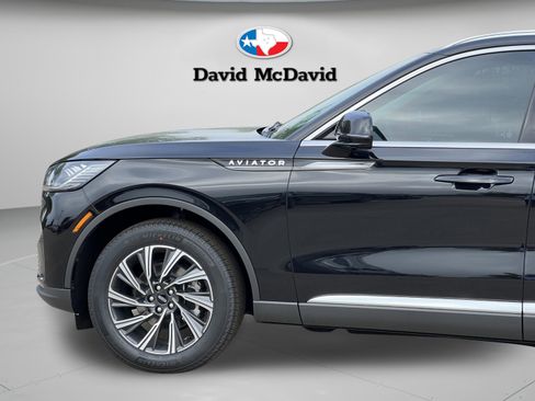 New 2026 Lincoln Aviator 2WD image 30