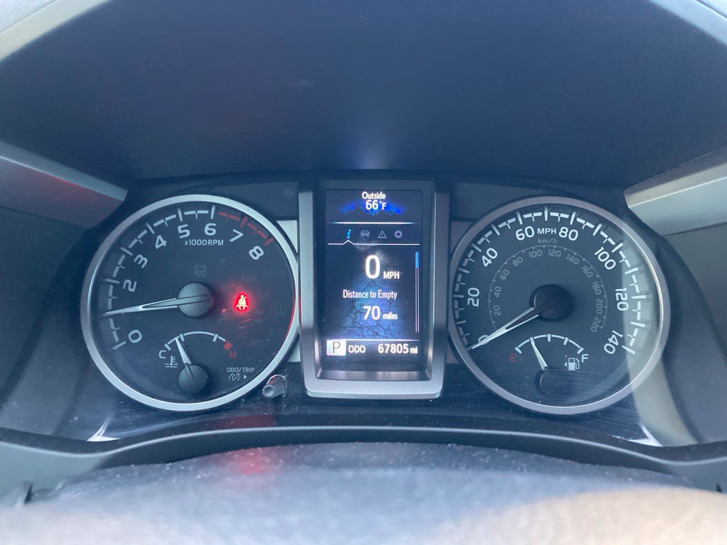 Used 2021 Toyota Tacoma SR5 RWD image 16