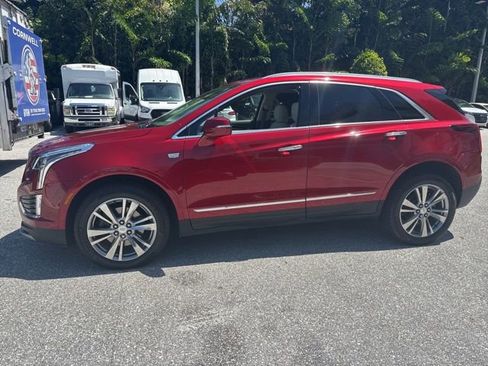 Used 2024 Cadillac XT5 Premium Luxury FWD image 4