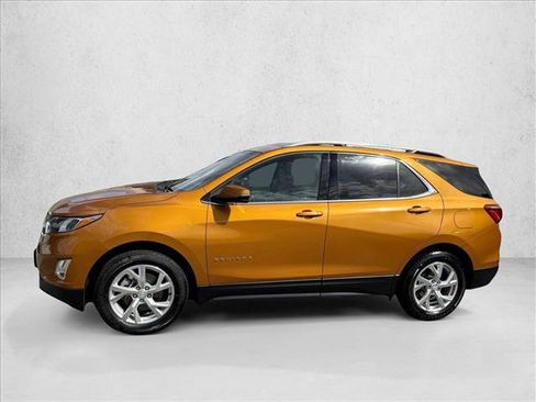Used 2018 Chevrolet Equinox LT w/ Sun & Infotainment Package image 4