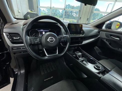 Used 2023 Nissan Rogue SV AWD/4WD image 13