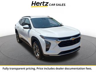 Used 2025 Chevrolet Trax LT FWD video 1