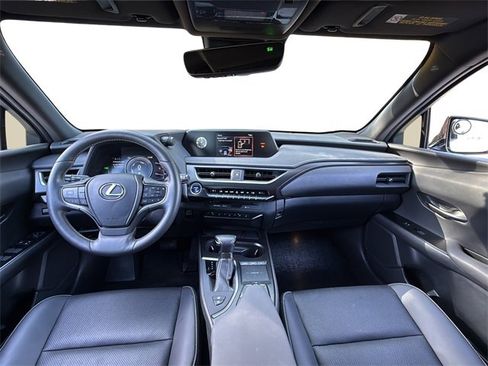 Used 2020 Lexus UX 250h w/ Premium Package image 37