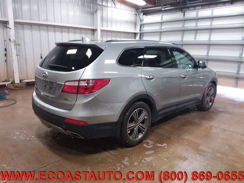 Used 2015 Hyundai Santa Fe GLS w/ Option Group 03 image 2