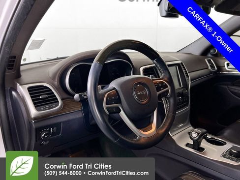 Used 2015 Jeep Grand Cherokee Overland AWD/4WD image 3