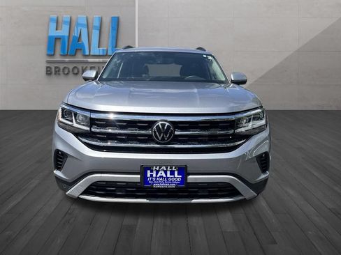 Certified 2023 Volkswagen Atlas SE w/ Black Wheel Package AWD/4WD image 9
