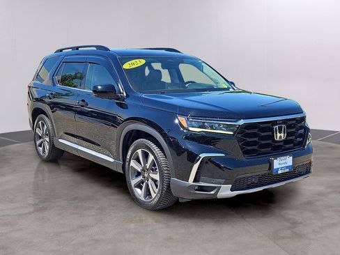 Certified 2023 Honda Pilot Elite image 3