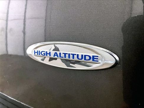 Used 2016 Jeep Compass High Altitude AWD/4WD image 14