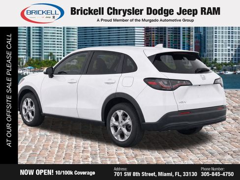 Used 2023 Honda HR-V LX image 3
