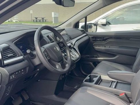 Used 2023 Honda Odyssey Touring image 37