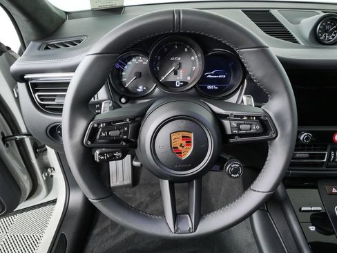 New 2026 Porsche Macan GTS AWD/4WD image 9