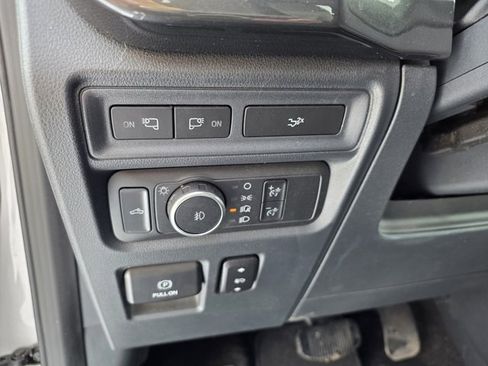 Used 2022 Ford F150 XLT w/ Equipment Group 302A High image 18