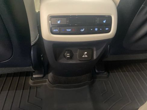 Used 2021 Hyundai Palisade SEL w/ Premium Package AWD/4WD image 29