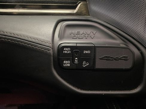 Used 2019 RAM 2500 Limited AWD/4WD image 21