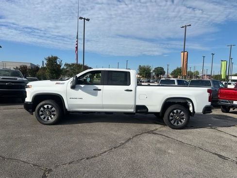 New 2025 Chevrolet Silverado 2500 Custom w/ Custom Value Package image 6