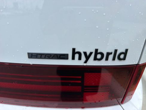 Certified 2025 Hyundai Santa Fe Calligraphy AWD/4WD image 13
