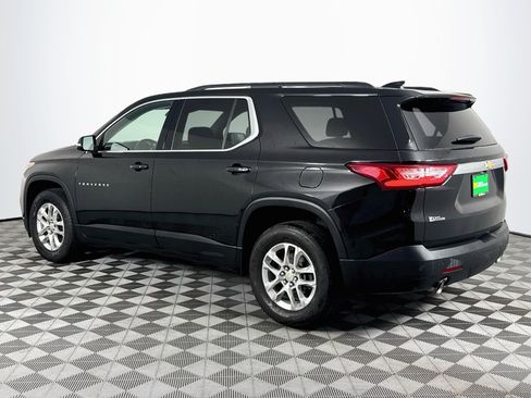 Used 2020 Chevrolet Traverse LT FWD image 6