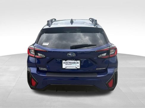 Used 2025 Subaru Crosstrek 2.5i Premium AWD/4WD image 4