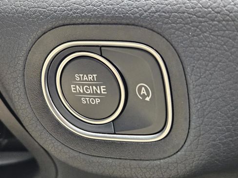 Certified 2026 Mercedes-Benz GLS 450 4MATIC image 17