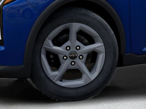 New 2025 Kia K4 LXS image 25