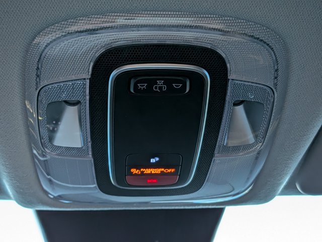 Used 2025 Hyundai Kona SEL AWD/4WD image 31