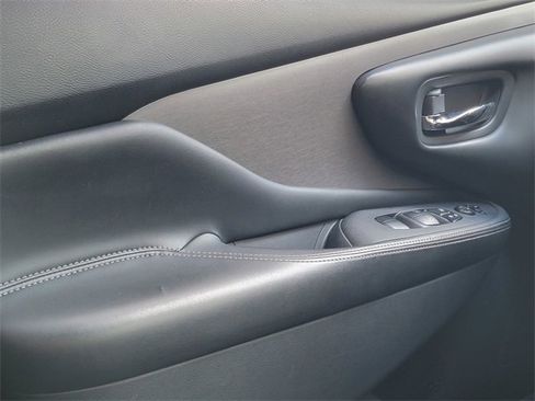 Used 2020 Nissan Murano S w/ Technology Package image 37