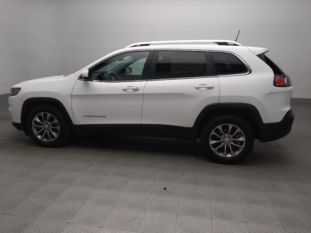 Used 2019 Jeep Cherokee Latitude Plus FWD image 3
