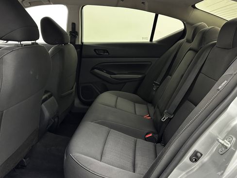 Used 2023 Nissan Altima 2.5 SV image 24