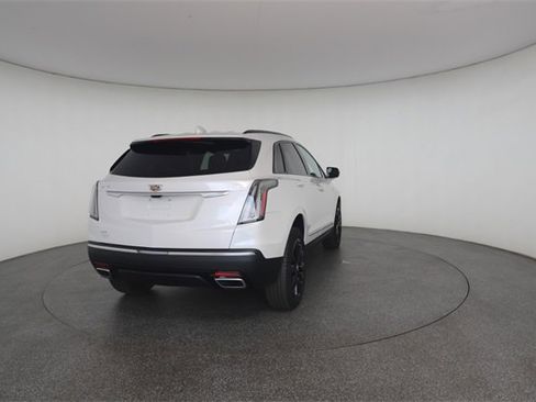 Used 2022 Cadillac XT5 Sportv image 17