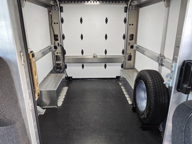 Used 2025 Chevrolet Brightdrop 400 w/ Battery Pack, Max Range AWD/4WD image 6