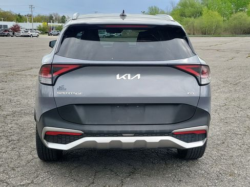 Used 2023 Kia Sportage EX AWD/4WD image 6