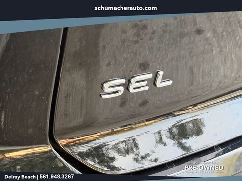 Used 2021 Volkswagen Atlas Cross Sport SEL AWD/4WD image 15