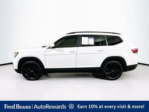 Used 2022 Volkswagen Atlas SE w/ Black Wheel Package AWD/4WD image 5